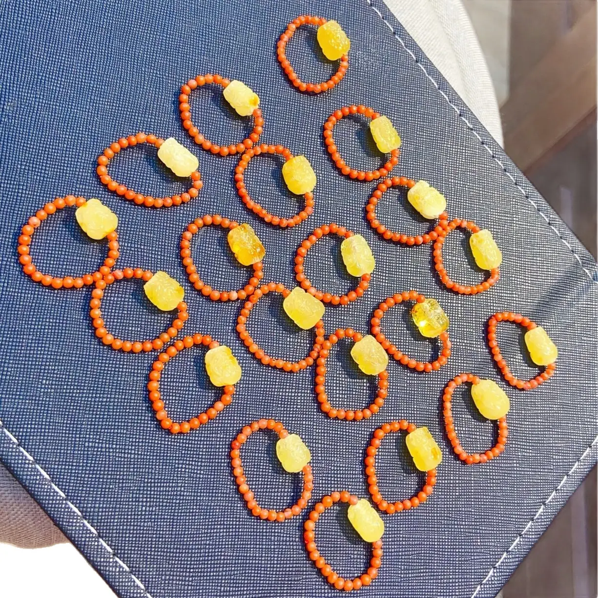 Natural Honey Chicken Oil Yellow Agate Ring Handwoven Design - Image 5