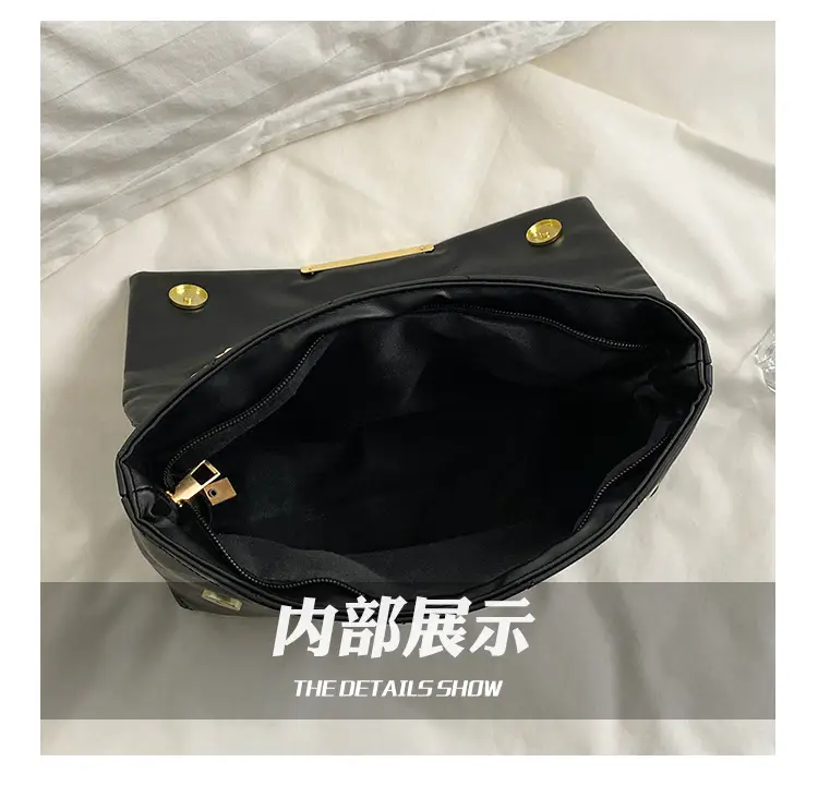 Women's Black Chain Shoulder Bag 2023 — feature 8