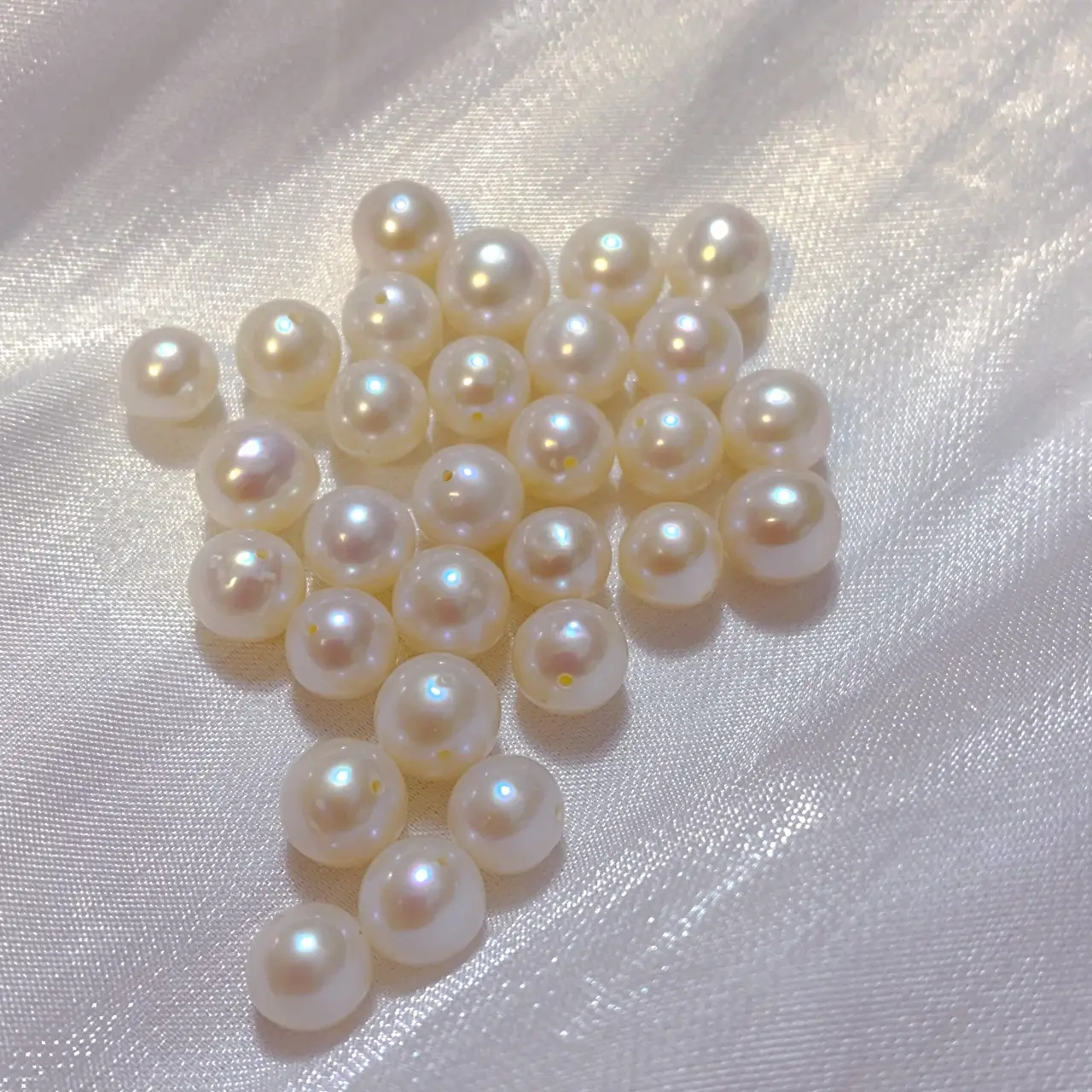 14k Gold Lotus Pearl Earrings for Women - Image 4