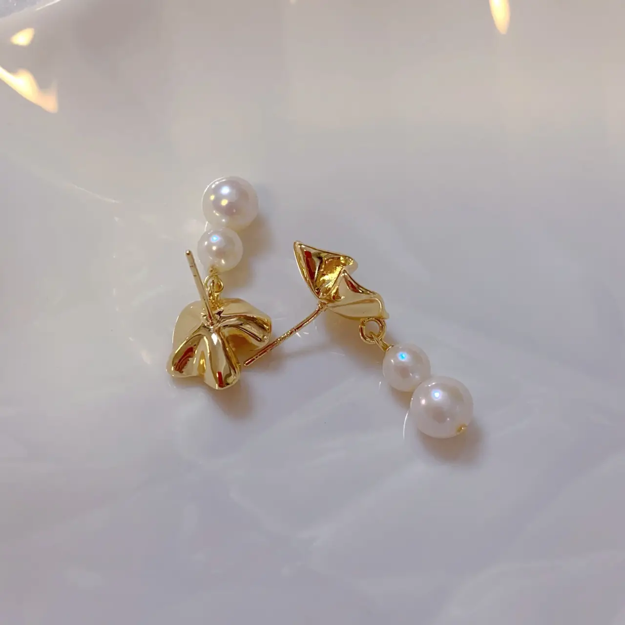 14k Gold Lotus Pearl Earrings for Women — feature 4