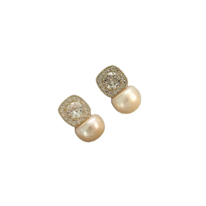 Women's Earrings S925 Silver Pearl Diamond Niche Design - Image 5