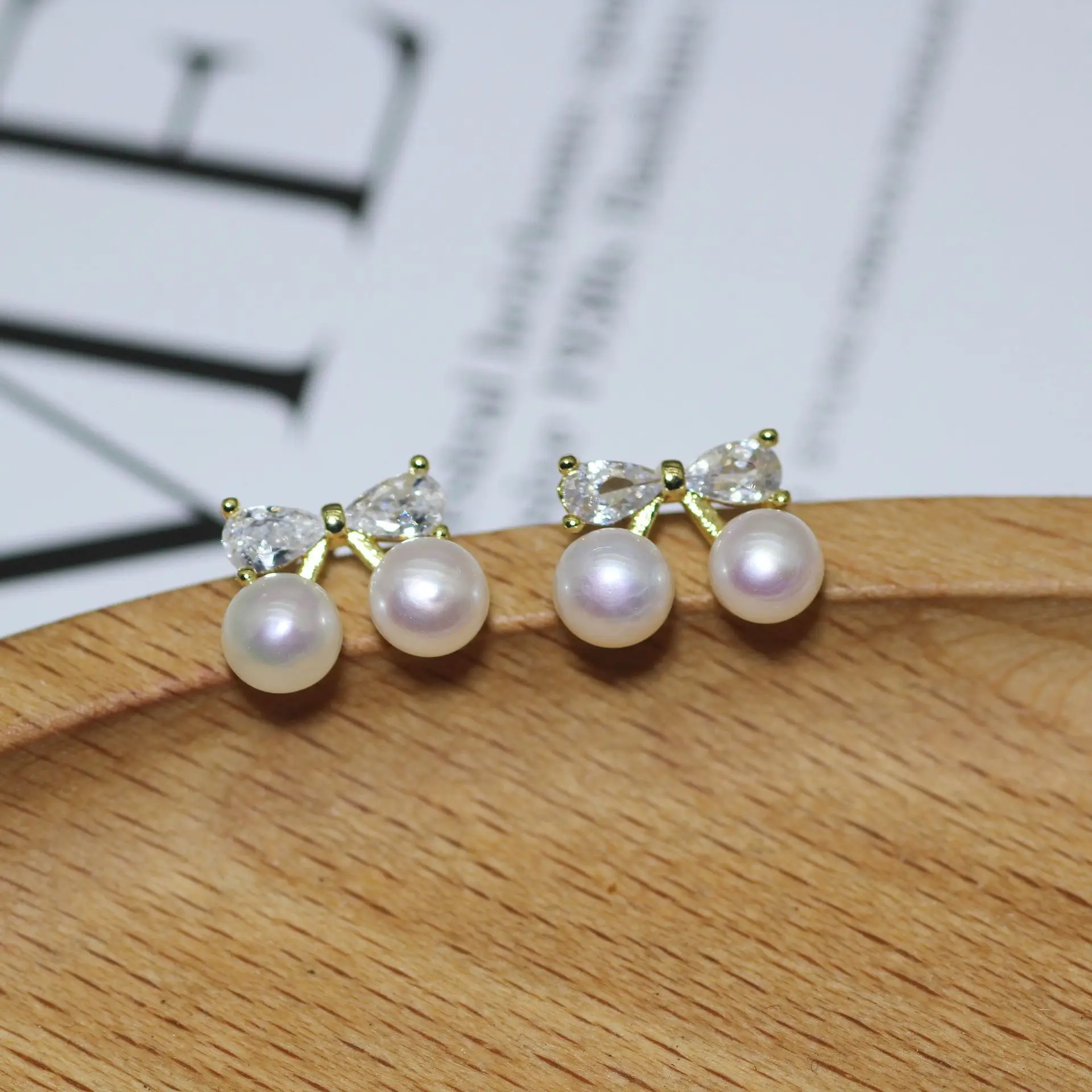 S925 Silver Bow Earrings with Pearl Accents — feature 7