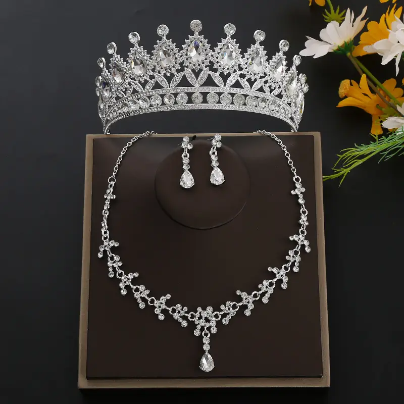 Luxury Rhinestone Bridal Crown & Necklace Set