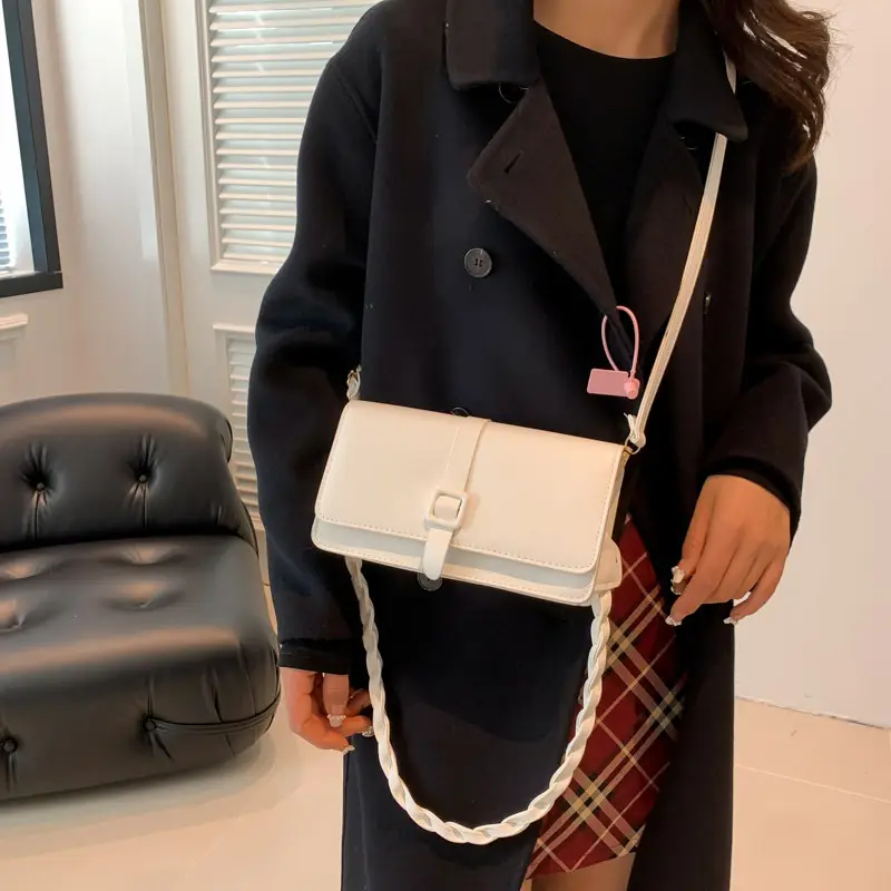 Korean Style Black Crossbody Bag for Women 2023 - Image 6