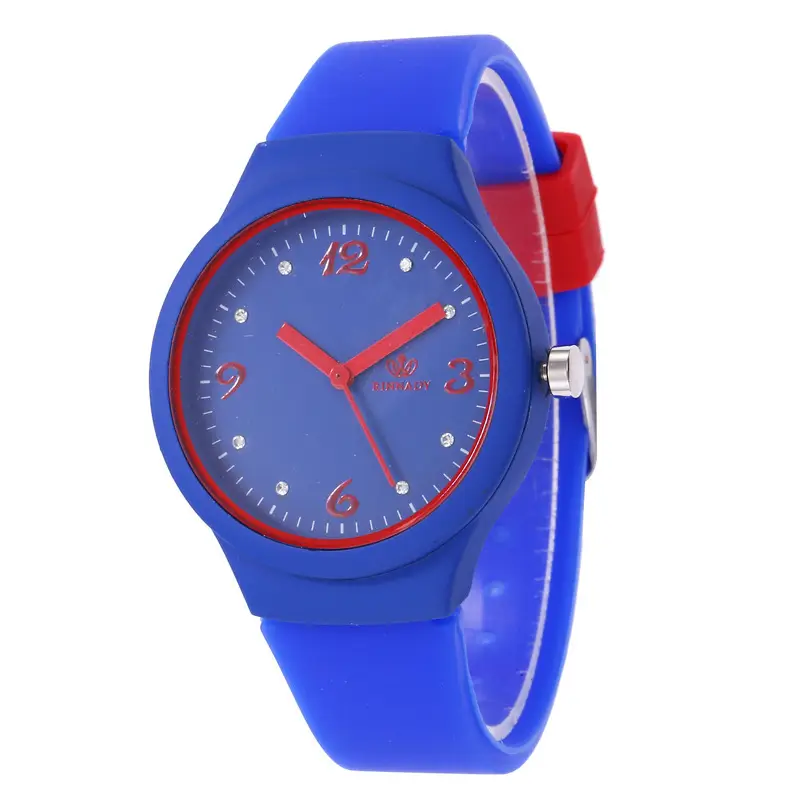 Women's Pink Silicone Quartz Watch with Cute Design - Image 4
