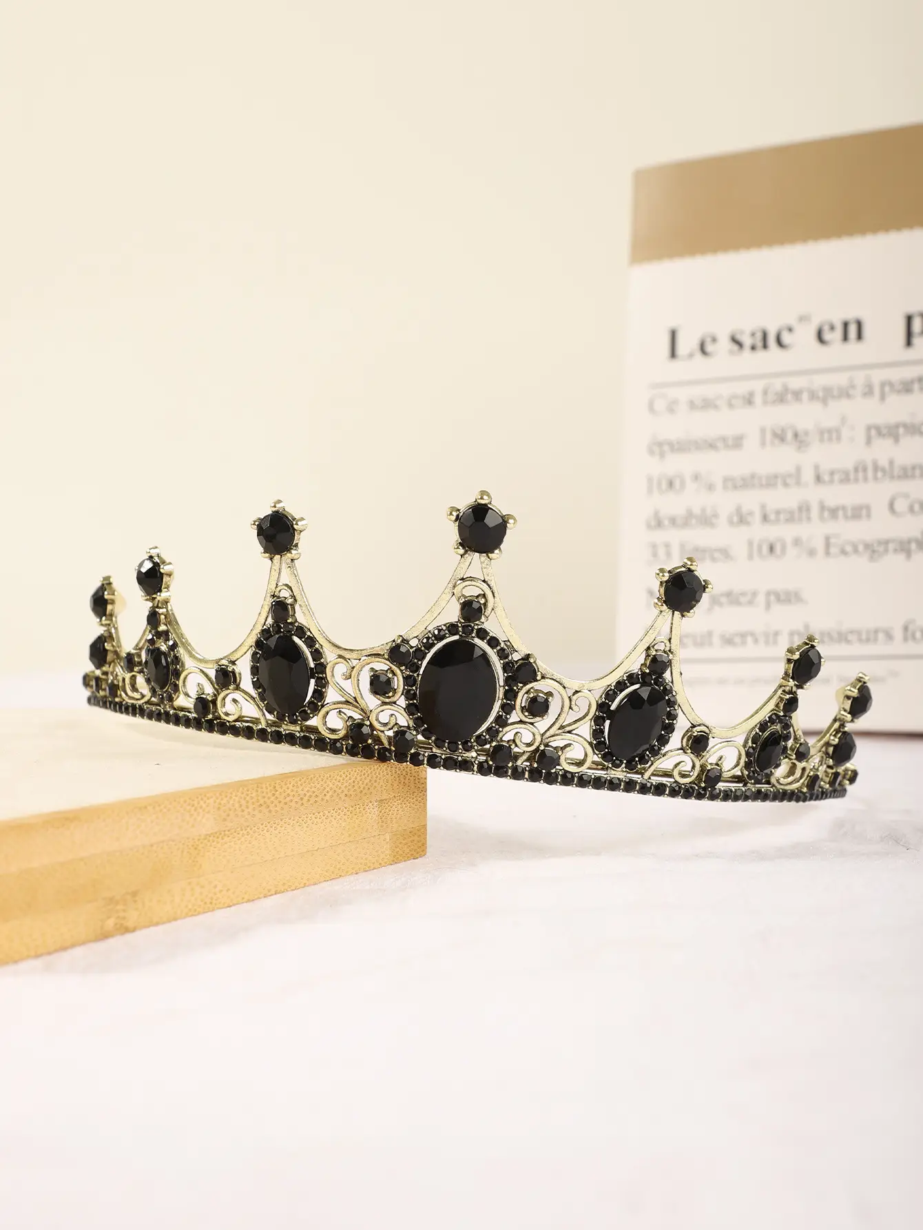 Princess Crown with Rhinestones for Bridal Wear — feature 7
