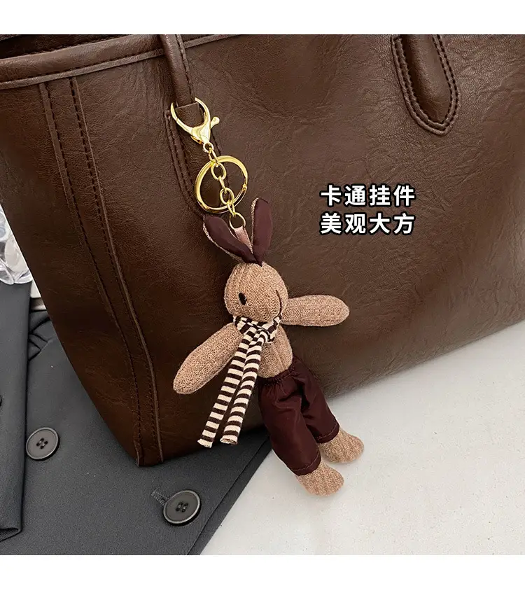 Women's Black Leather Shoulder Bag with Keychain — feature 16