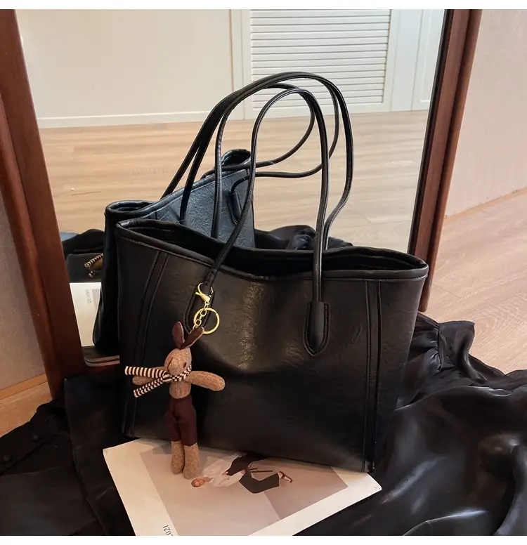 Women's Black Leather Shoulder Bag with Keychain — feature 21