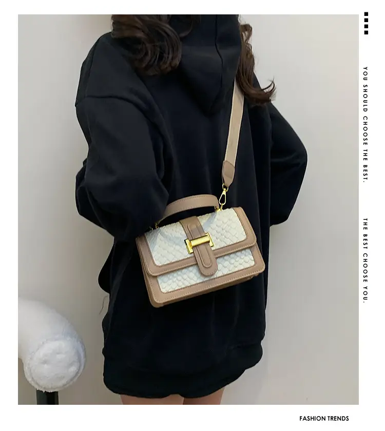 Brown Woven Crossbody Bag with Gold Clasp — feature 2