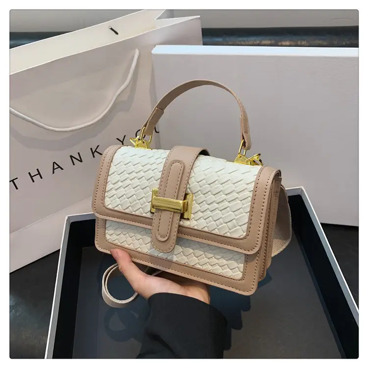 Brown Woven Crossbody Bag with Gold Clasp — feature 28
