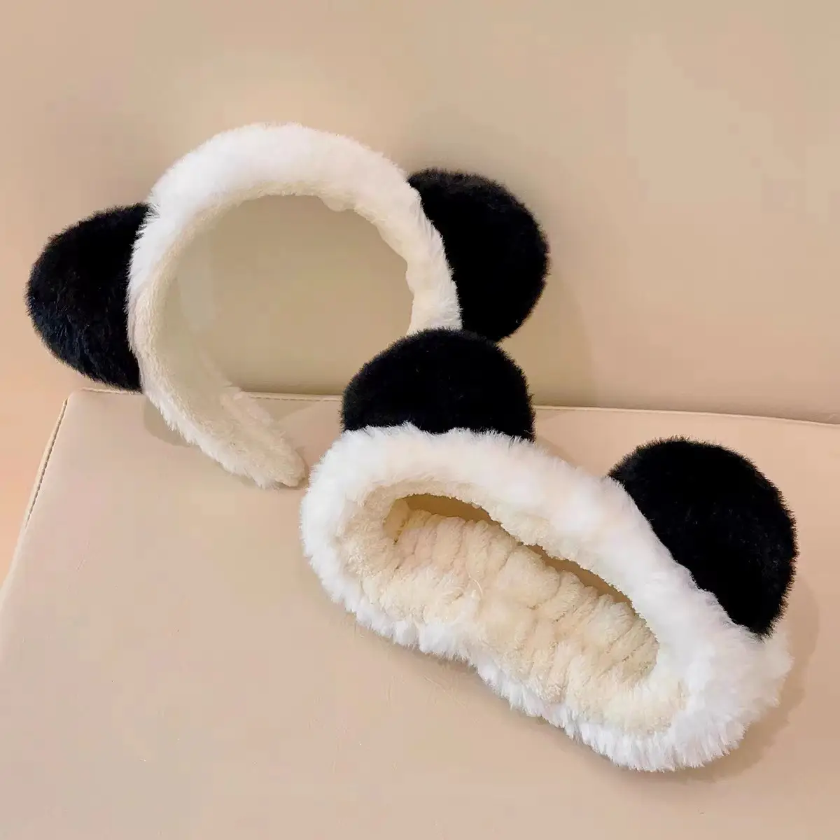 Cute Bear Ears Face Wash Headband Plush Black White — feature 4
