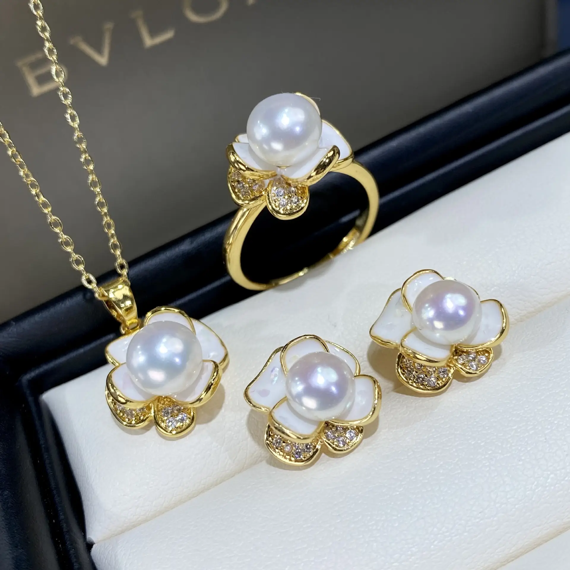 2025 Freshwater Pearl Camellia Jewelry Set S925 Gold - Image 3