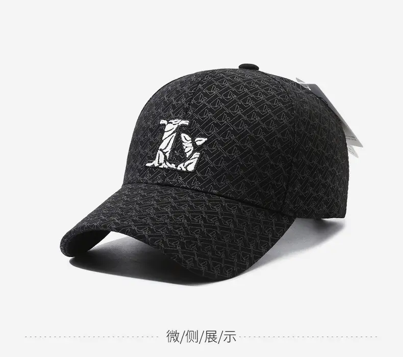 Men Women Light Pink Baseball Cap with L Embroidery — feature 10