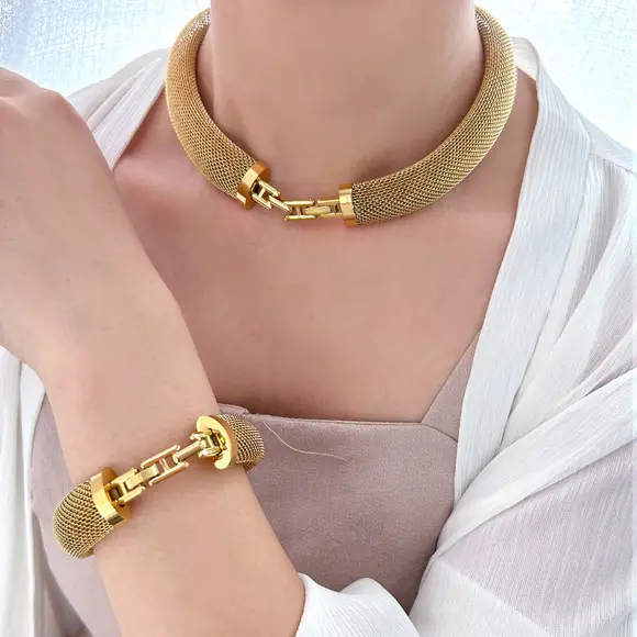 Gold Pearl Necklace Set for Women 2023 New Clavicle Chain — feature 15