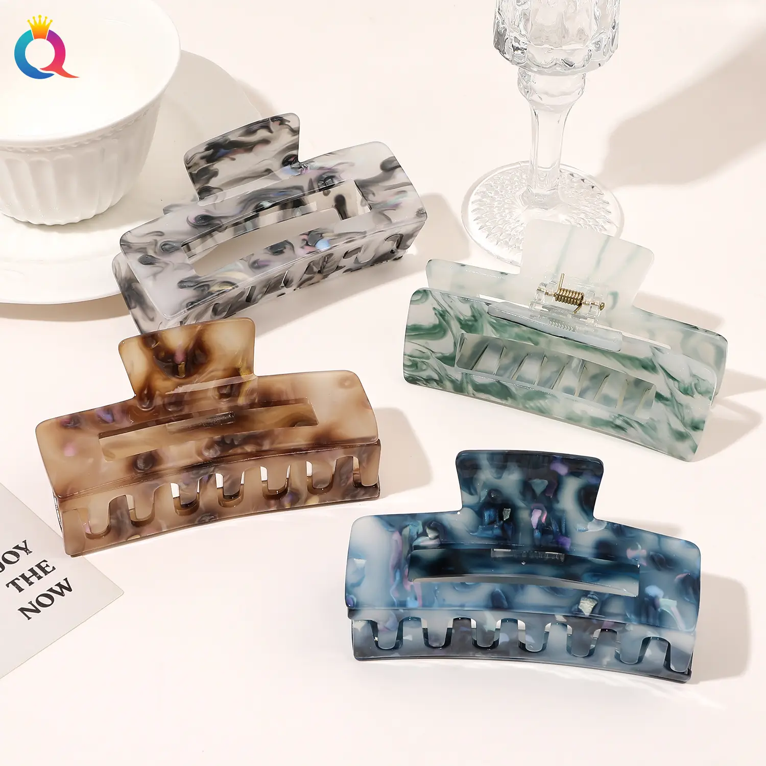 Qiyue Acrylic Shark Clip Hair Grabber High End — feature 19
