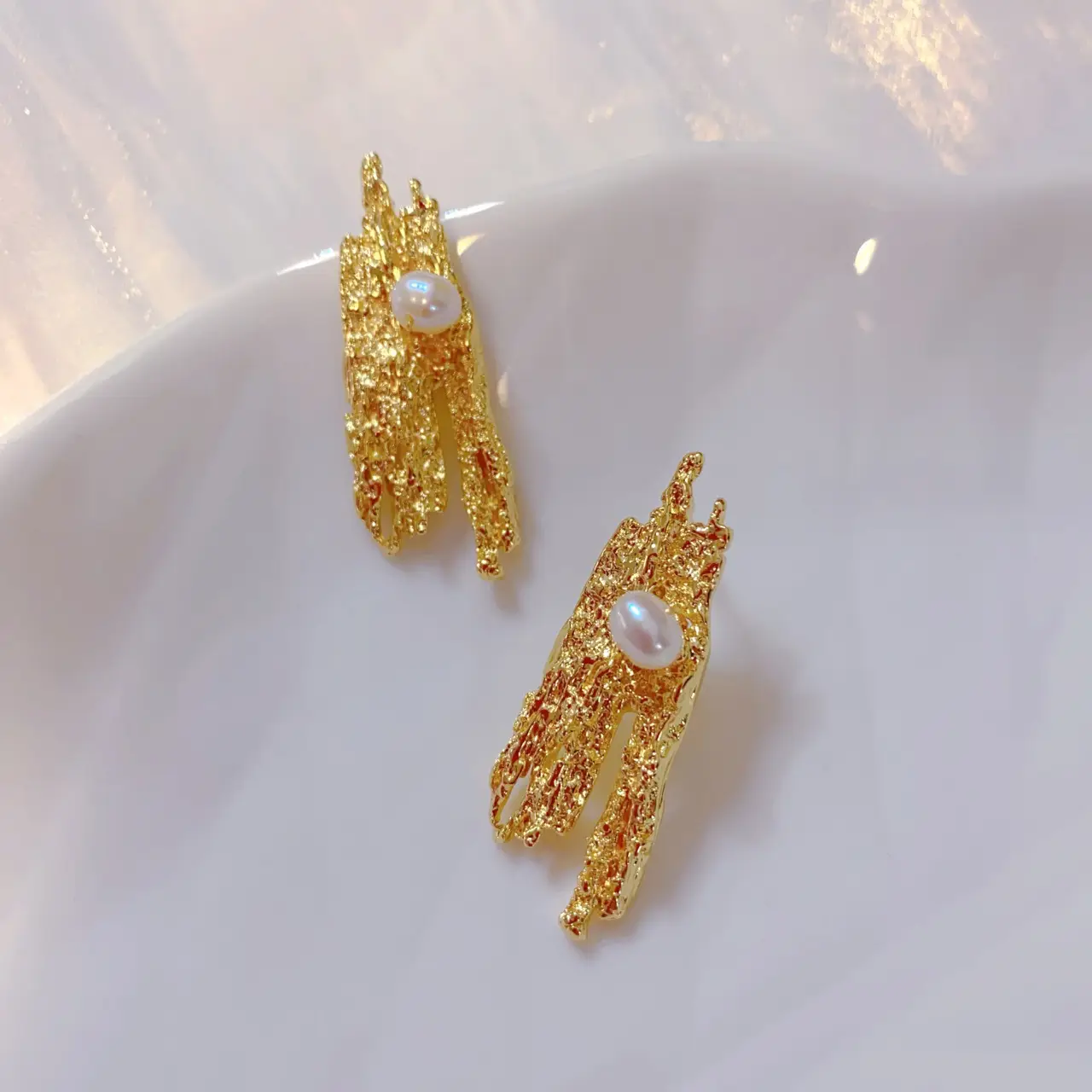 Romantic French Style Pearl Earrings Gold Minimalist Design