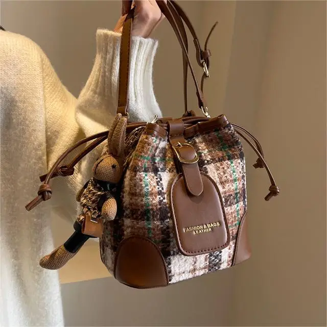 Retro Plaid Crossbody Bag for Women 2026 - Image 6