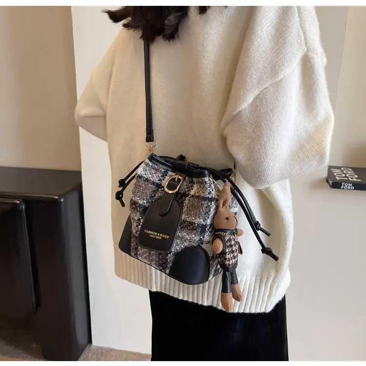 Retro Plaid Crossbody Bag for Women 2026 — feature 11