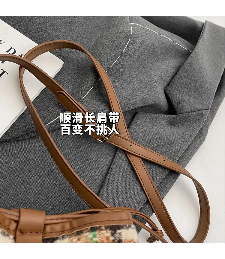 Retro Plaid Crossbody Bag for Women 2026 — feature 4