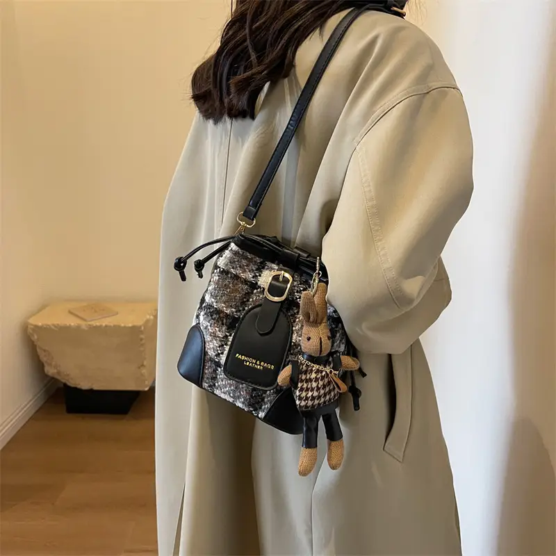 Retro Plaid Crossbody Bag for Women 2026 - Image 4