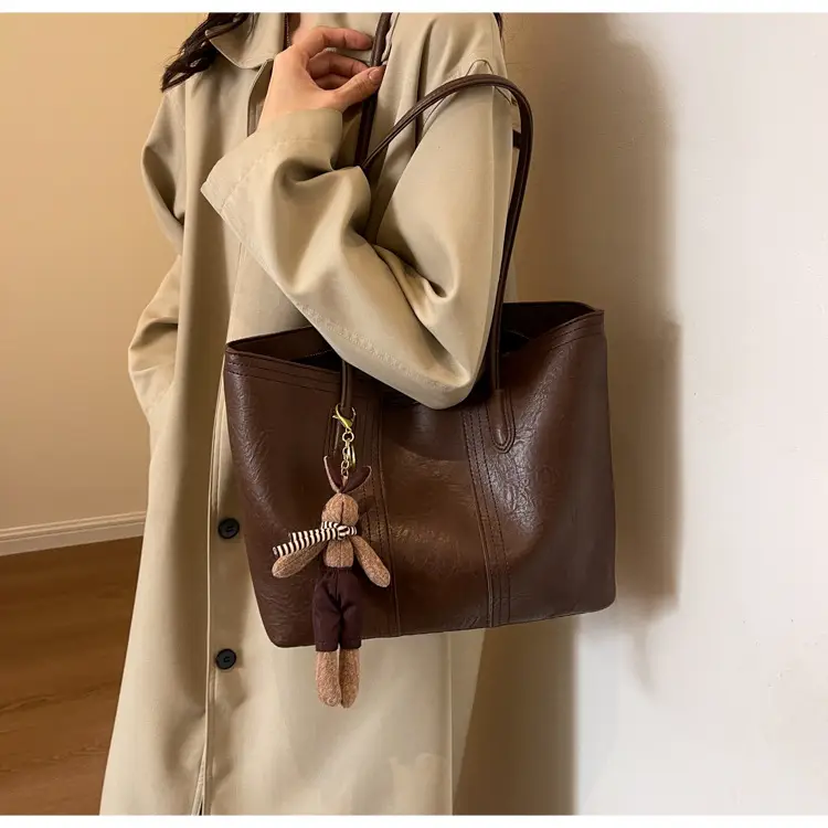 Women's Large Capacity Leather Tote Bag White — feature 19