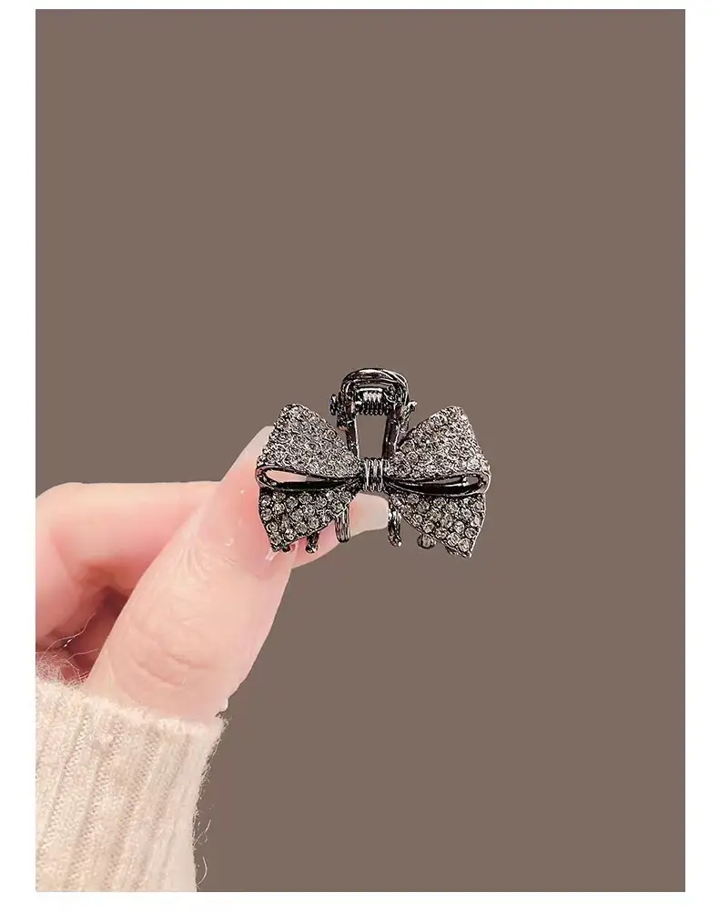 Black Rhinestone Shark Clip Bow Hairpin — feature 2