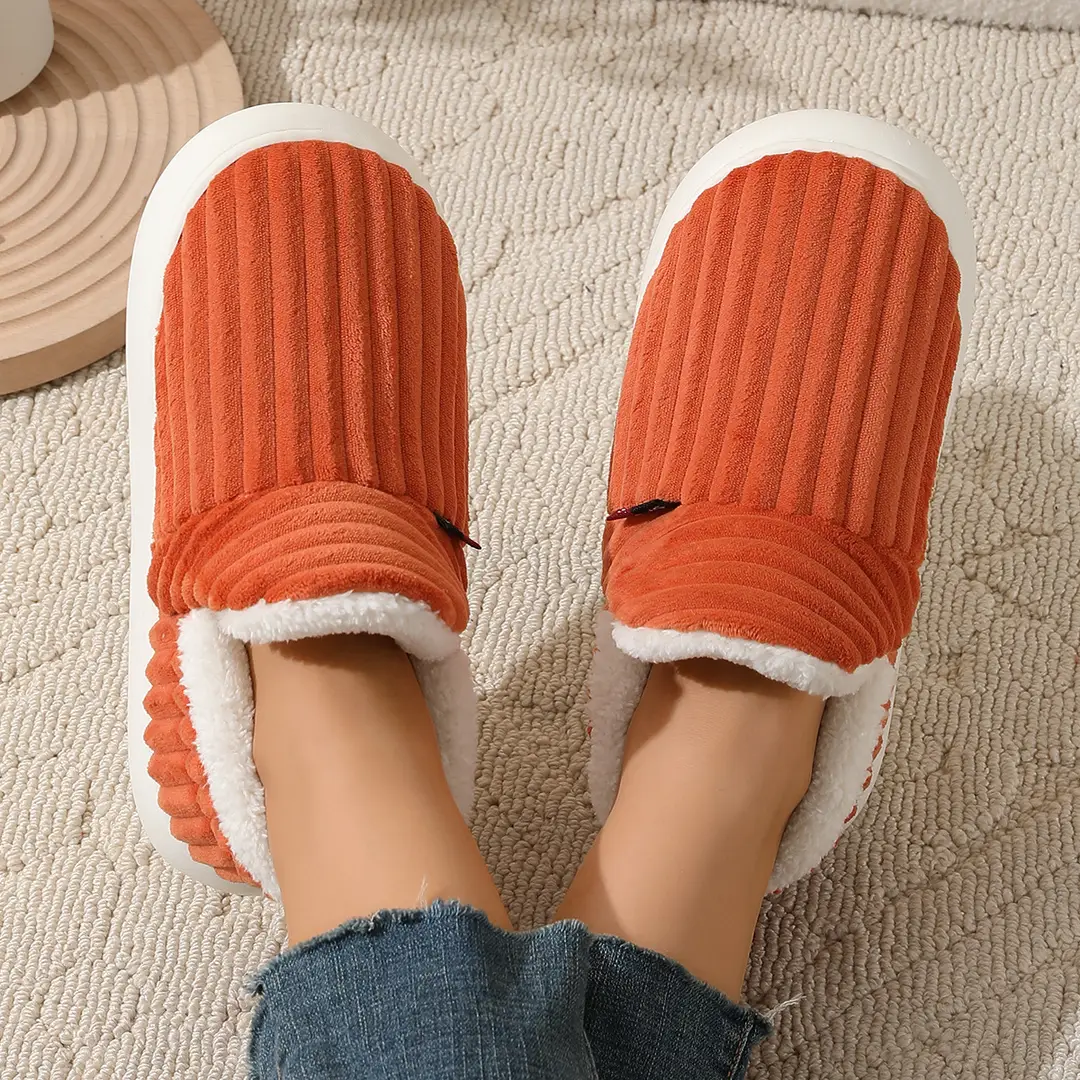 Cotton Slippers Bag with Men's Winter Warm Thick Sole 2025 New Furry Shoes Flats Bottom Versatile Cotton Shoes Women's Outer Wear Fleece-Lined