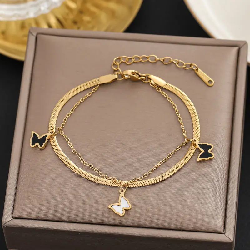 Gold Star Pendant Bracelet for Women - Image 10