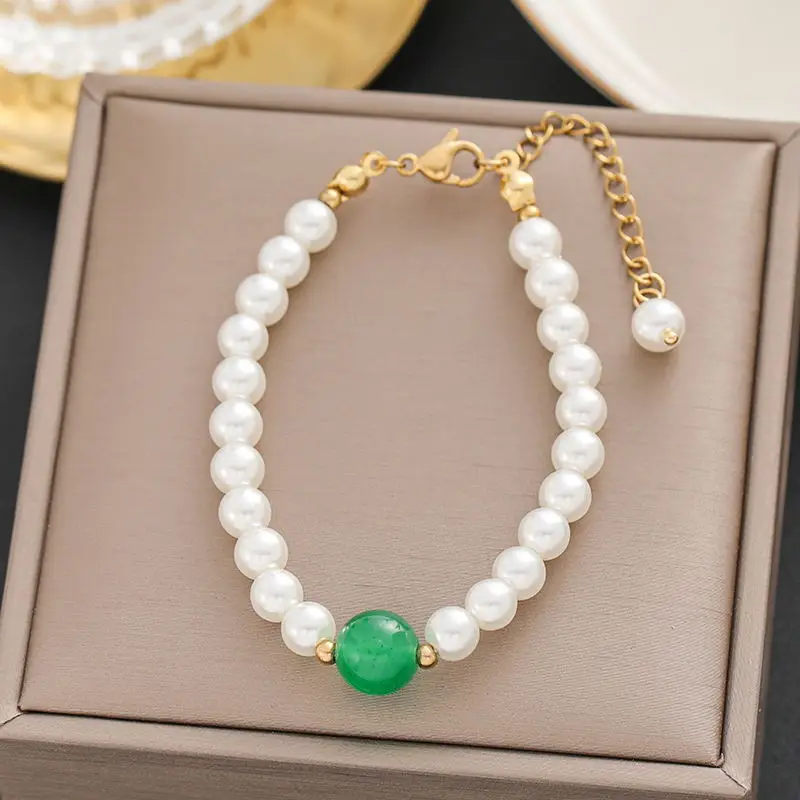 Gold Star Pendant Bracelet for Women - Image 24
