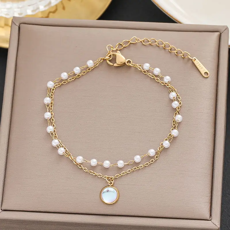 Gold Star Pendant Bracelet for Women - Image 36