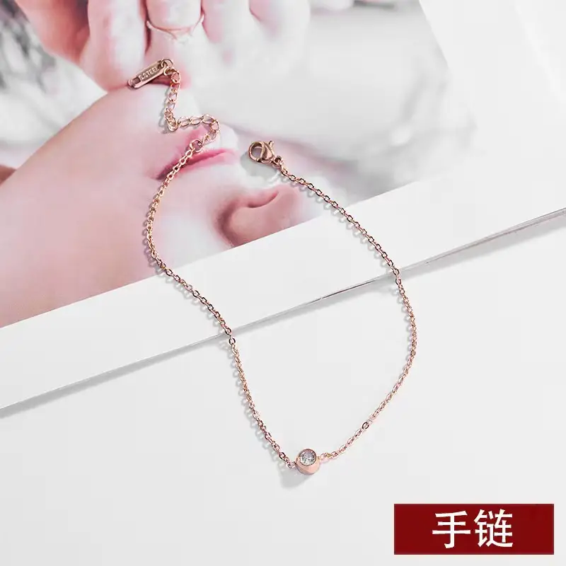 Gold Star Pendant Bracelet for Women - Image 65