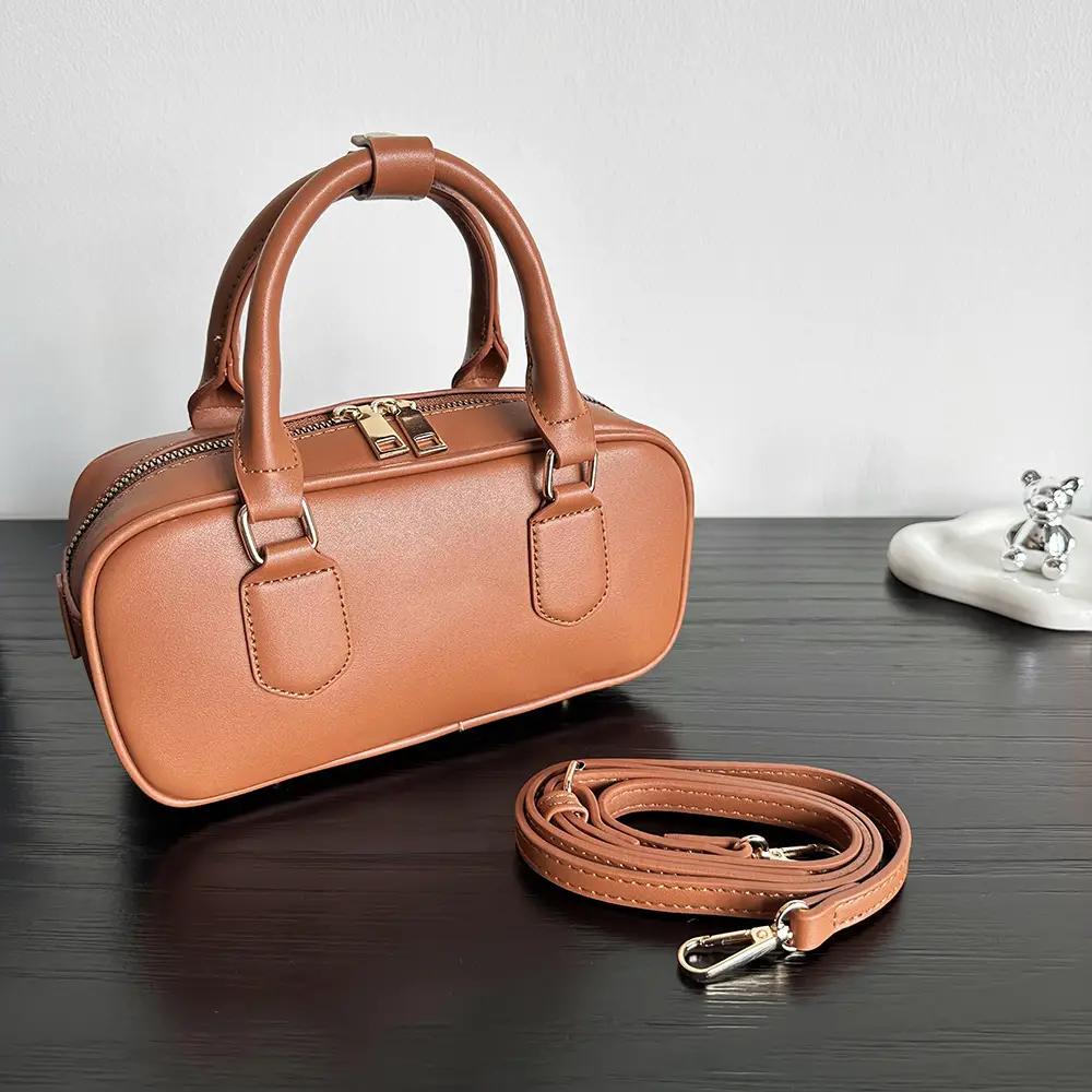Women Retro Square Shoulder Messenger Bag Tan 2023 — feature 2