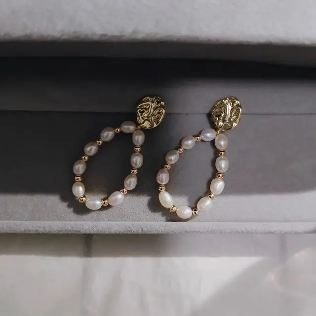 Vintage Hong Kong Pearl Earrings S925 Silver Niche Design - Image 5