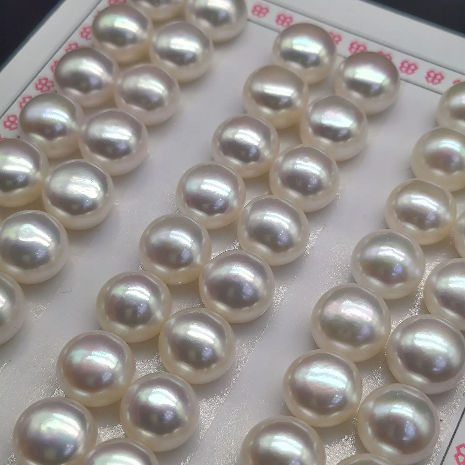 Freshwater Pearl Flat Round High Fat Beads 9-9.5mm