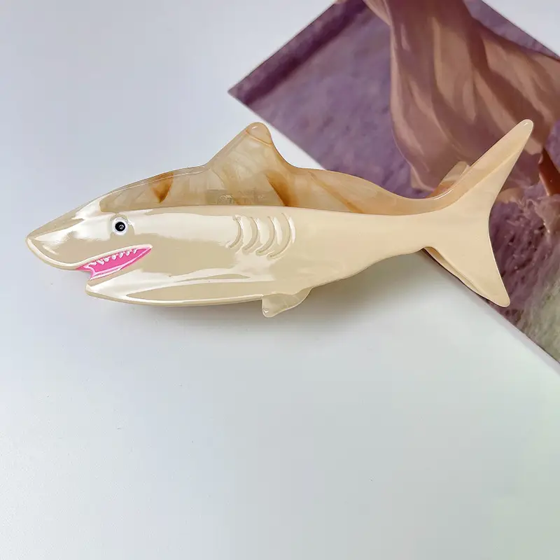 20#Light coffee shark (about 12.5cm*4.5cm 31g)