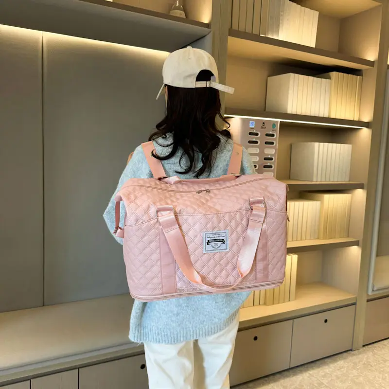 Pink Quilted Travel Bag Large Capacity Yoga Sports Bag - Image 11