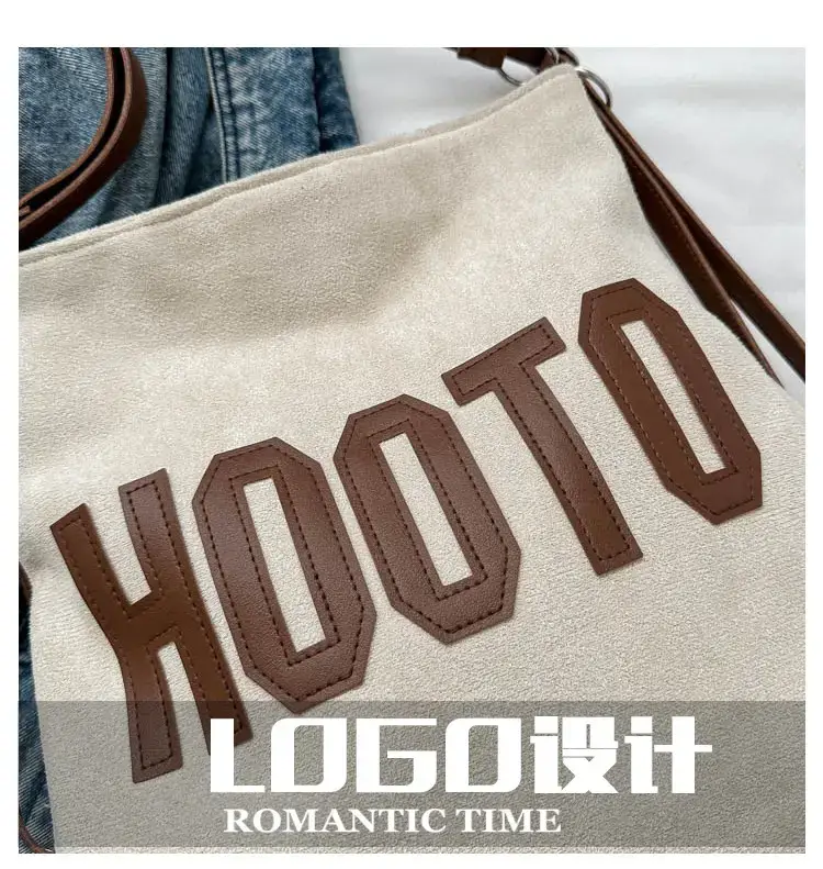 Textured Canvas Shoulder Bag Black White 2023 — feature 3