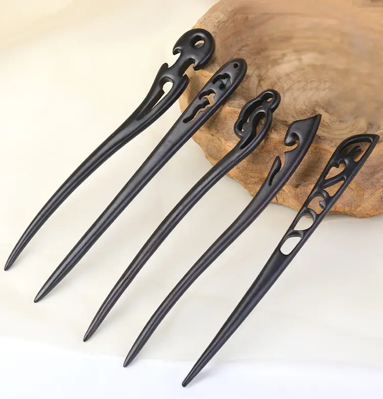 Antique Black Sandalwood Hairpin 18cm — feature 2