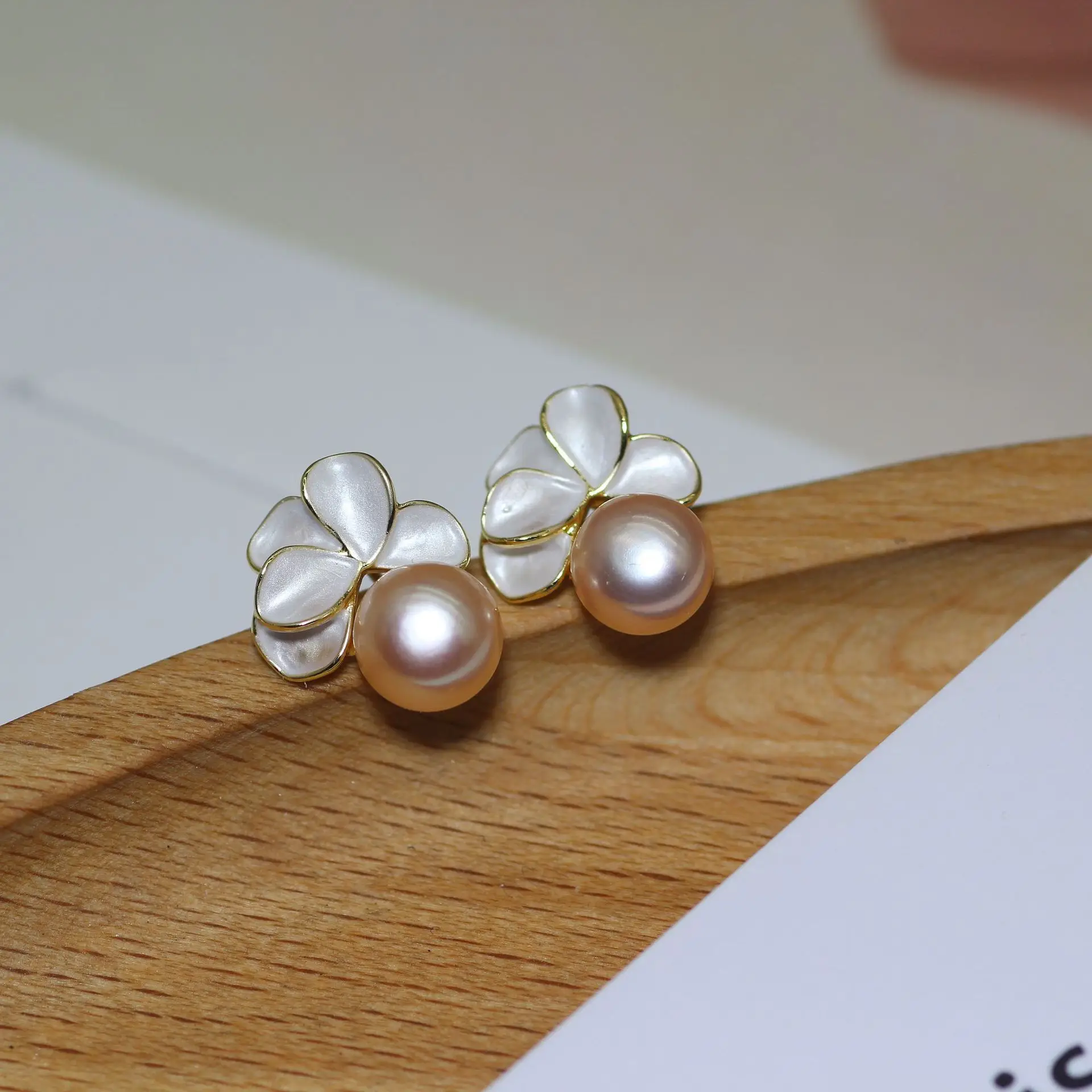 Silver Flower Pearl Earrings 2024 New Fashion — feature 9