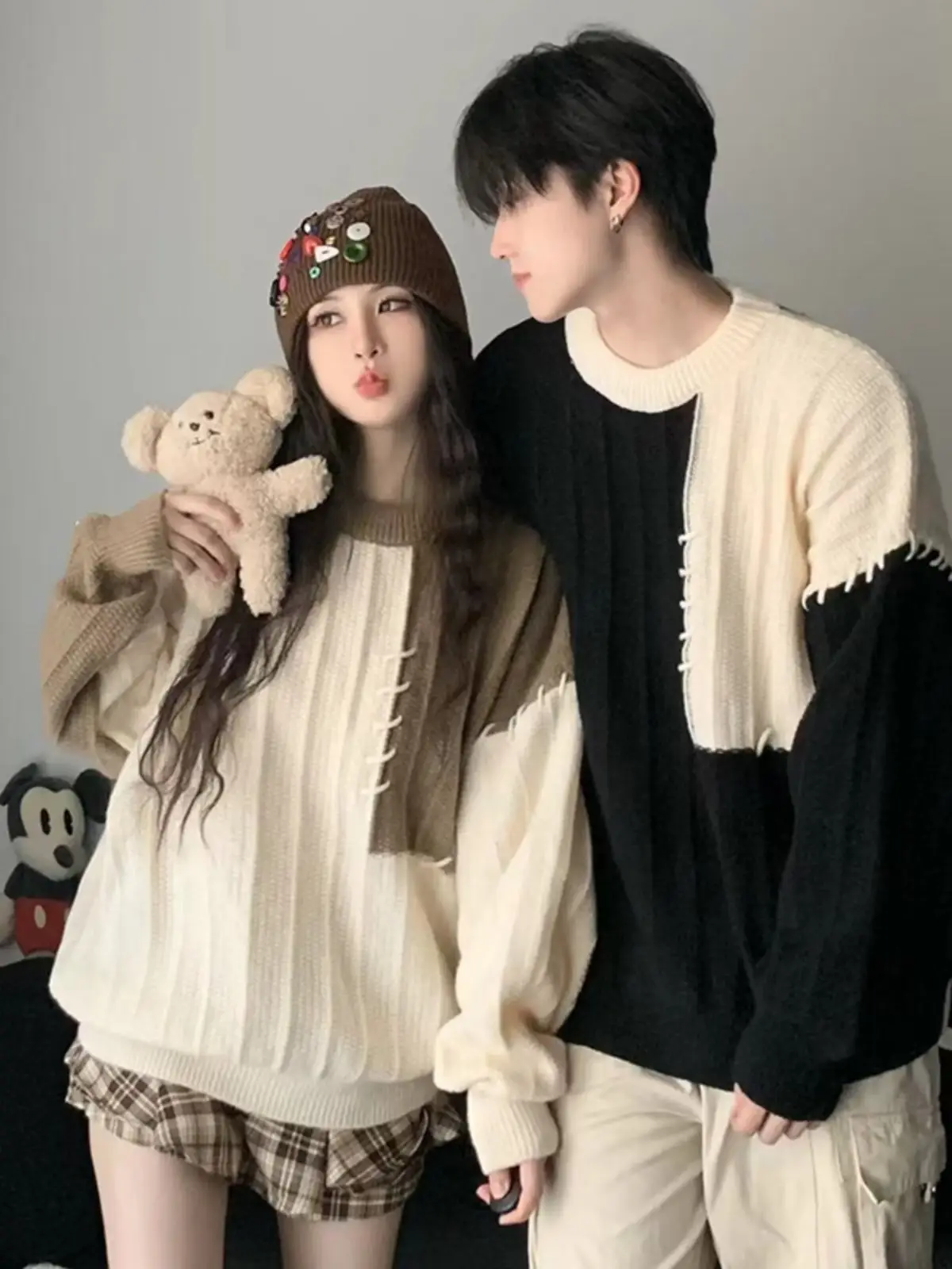 2023 New Couple Dress Korean Loose Sweater Men's Retro Contrast Color Lazy Style All-match Sweater Jacket — feature 5