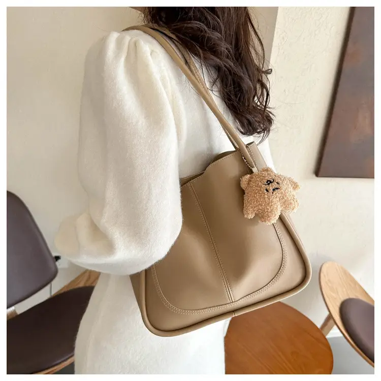Retro Textured Shoulder Bag Women 2023 Winter Fall — feature 12