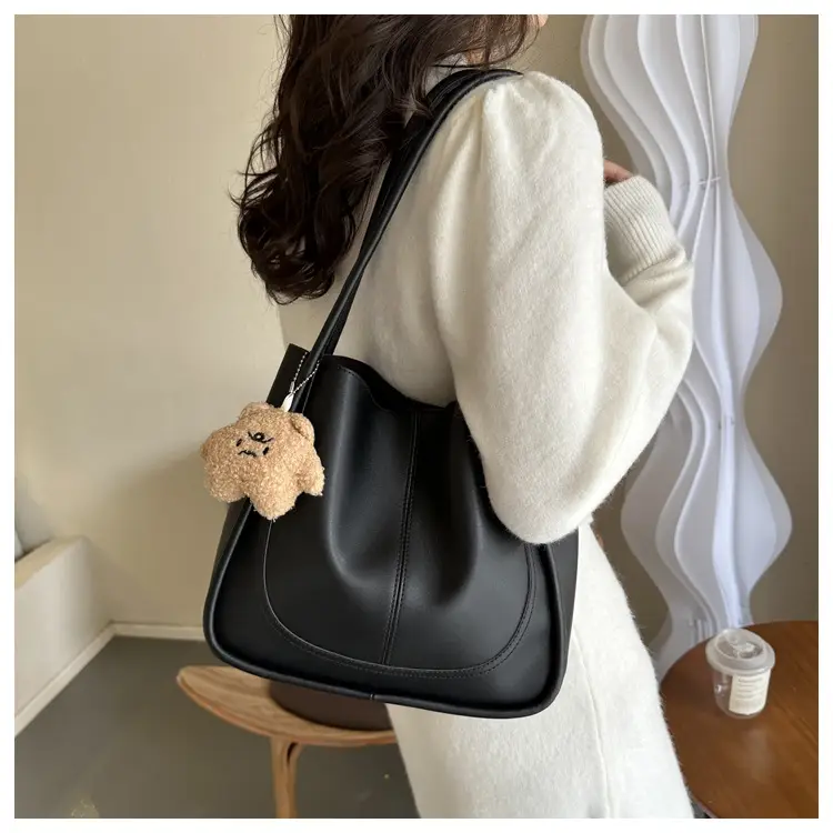 Retro Textured Shoulder Bag Women 2023 Winter Fall — feature 8