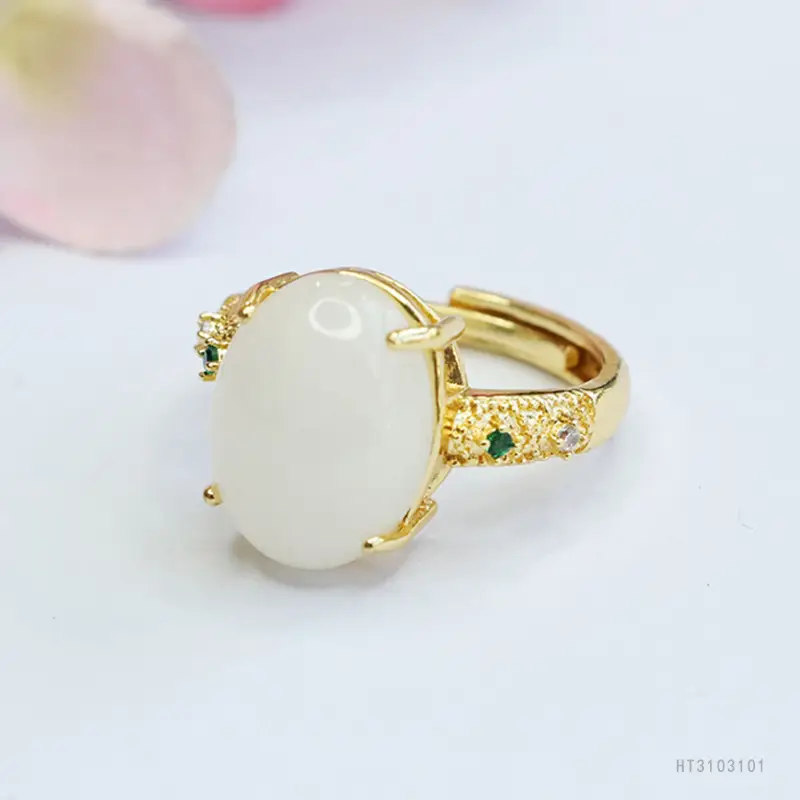 Guan Yu Jade Ring Pigeon Egg White Gold