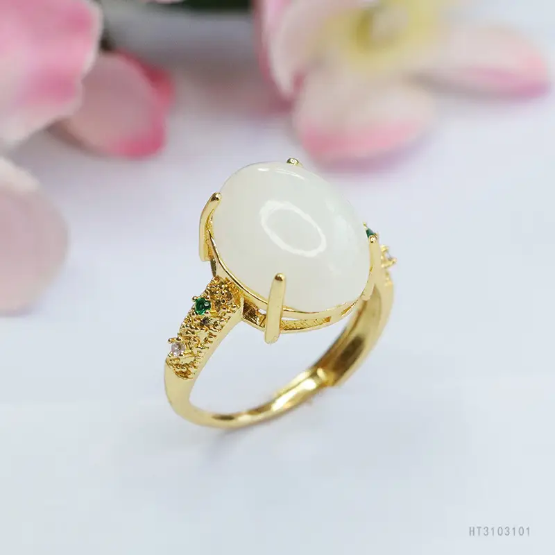 Guan Yu Jade Ring Pigeon Egg White Gold
