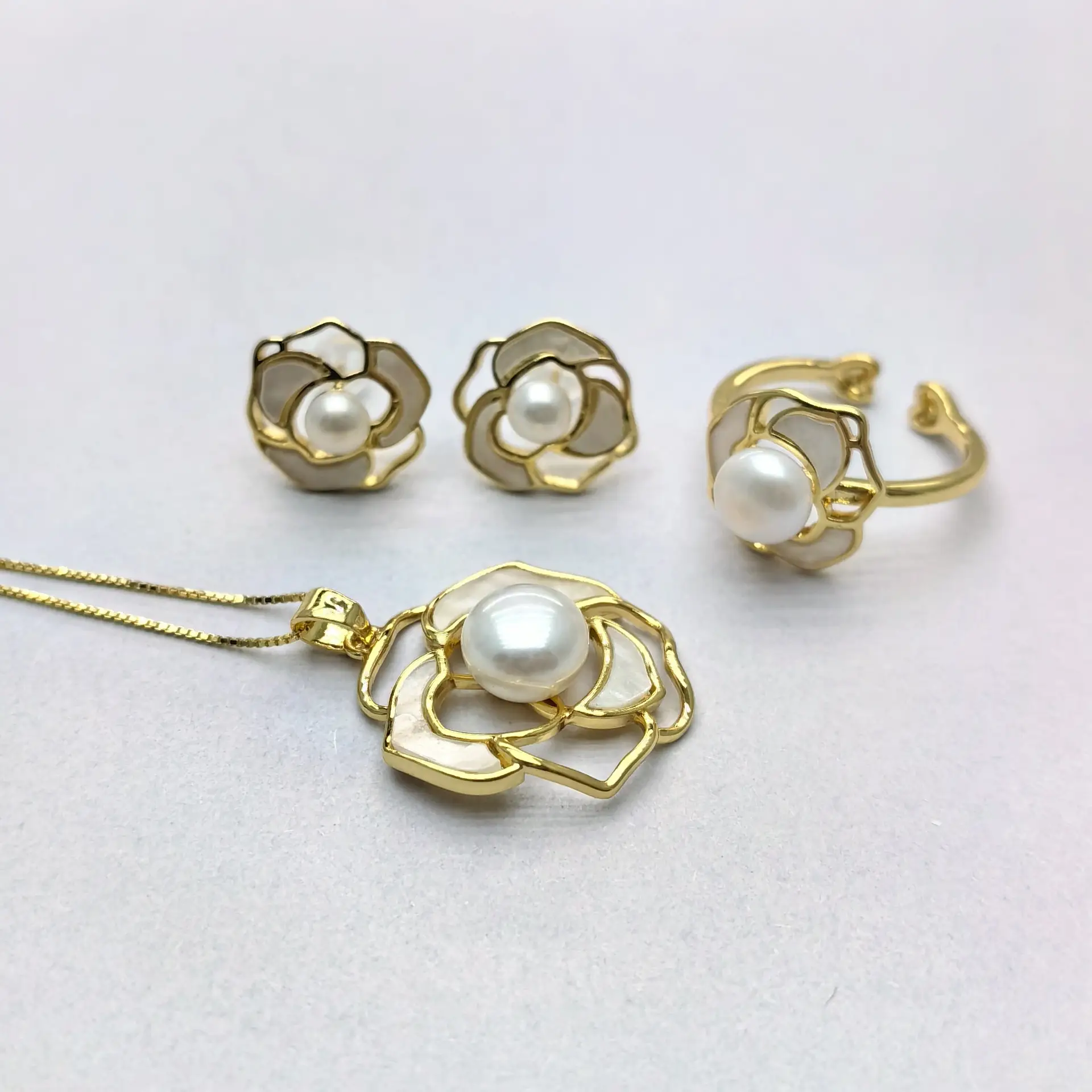 2025 Pearl Flower Earrings Set Gold Plated Women - Image 5
