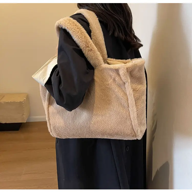 Pink Plush Bucket Bag for Women Winter Shoulder Tote — feature 12