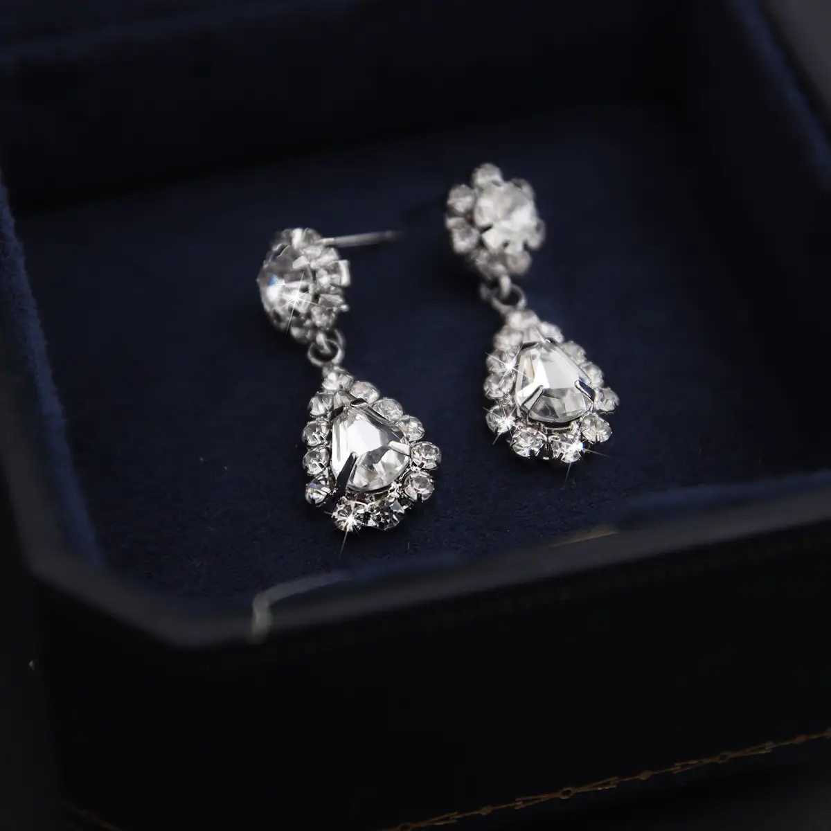 Diamond Tassel Earrings Two-Piece Set for Women — feature 9