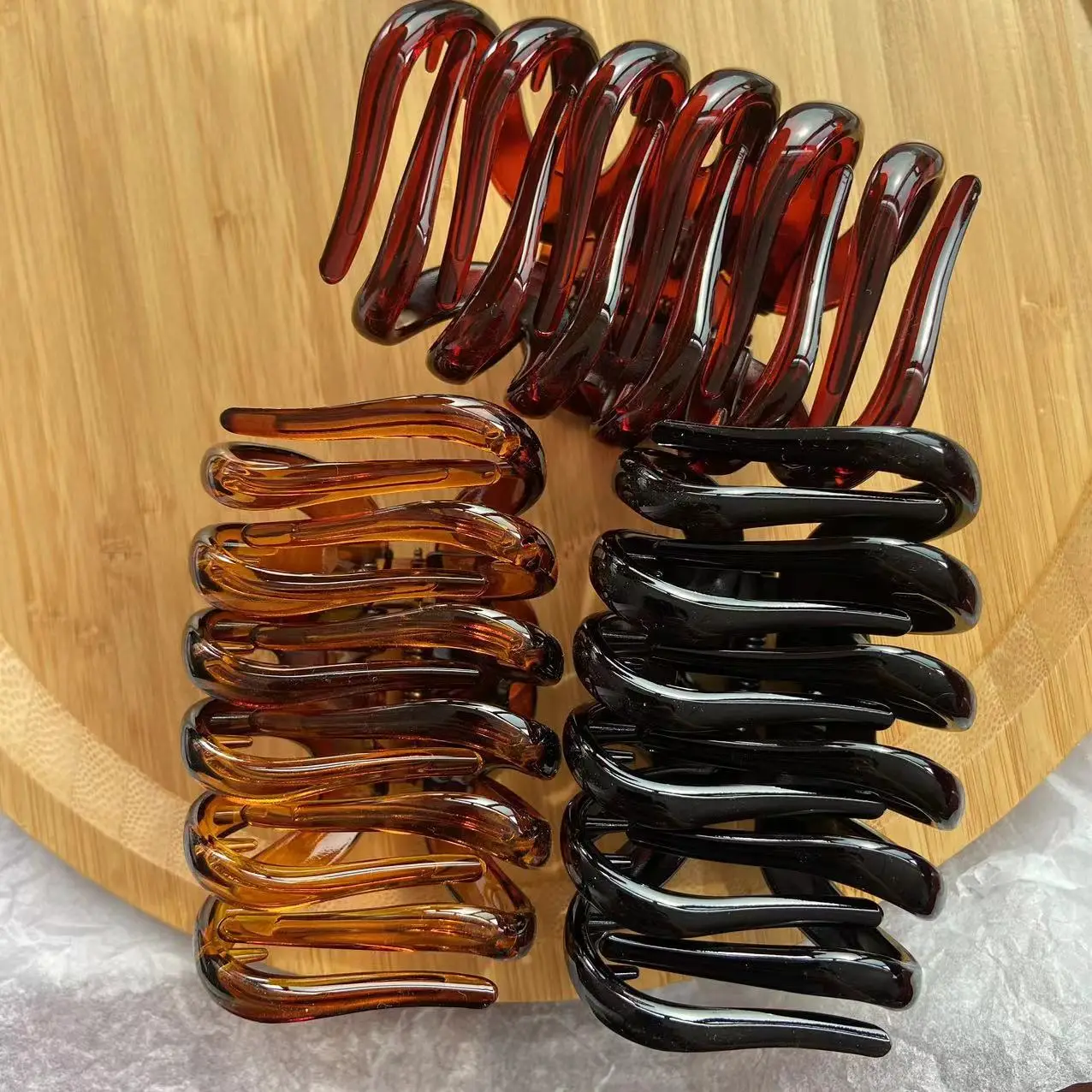 High-End Thickened Shark Hair Clips for Women — feature 4