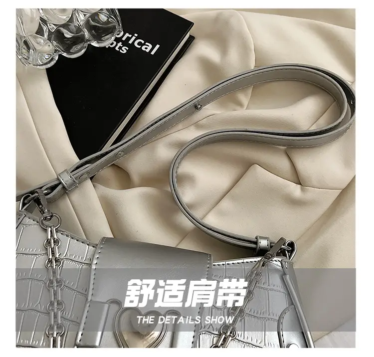 Black Chain Crossbody Bag Women 2025 New — feature 16