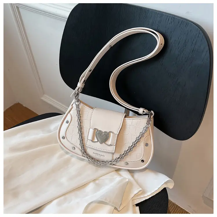 Black Chain Crossbody Bag Women 2025 New — feature 23